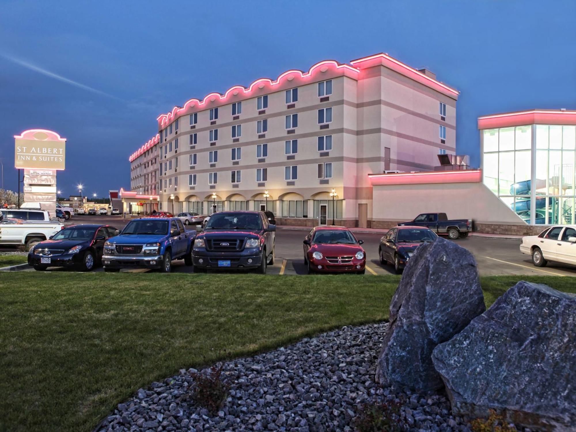 St. Albert Inn & Suites Saint Albert Екстер'єр фото